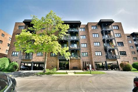 condo for sale des plaines|Des Plaines IL Condos for Sale